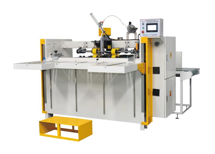 AXD-028雙伺服半自動釘箱機(jī)云南10臺配物流線